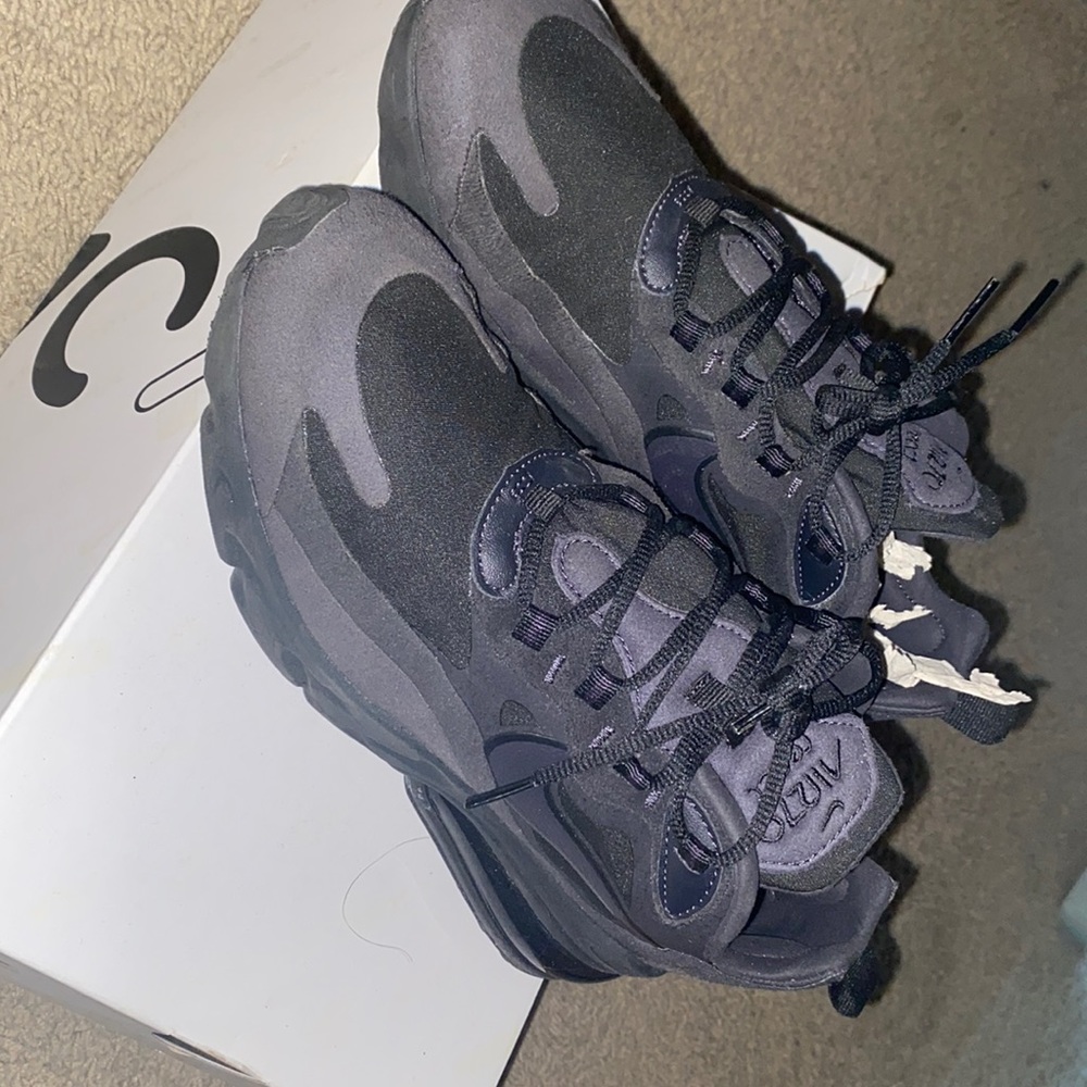 Air Max 270 React